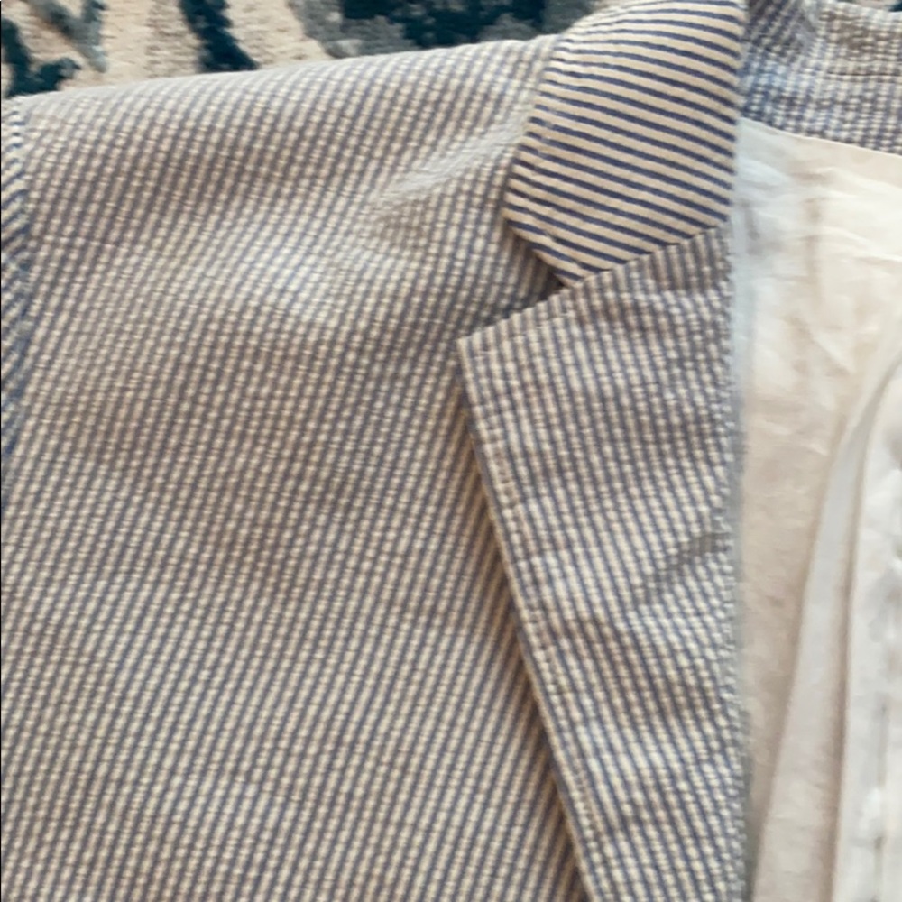 Jacket - Picture 3 of 3